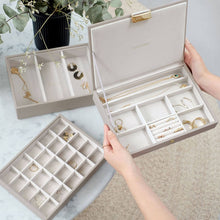 Load image into Gallery viewer, Classic Jewellery Box

