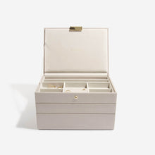 Load image into Gallery viewer, Classic Jewellery Box
